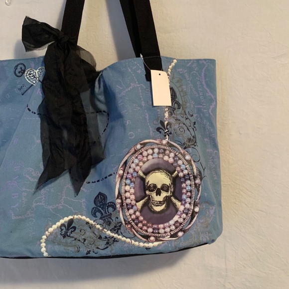Claire's Blue Skull Tote Bag With Black Bow - Picture 2 of 10